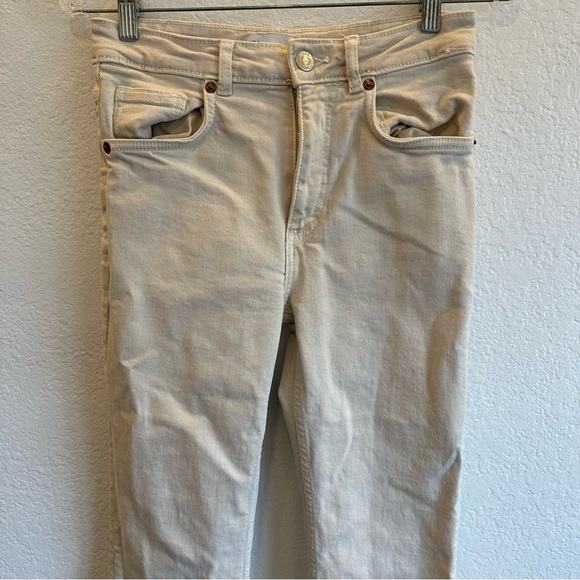 Zara Flare Cut Beige Jeans Size 4 - Picture 2 of 6